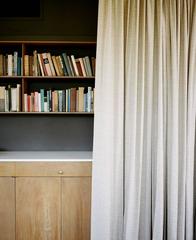 Neutra Curtain