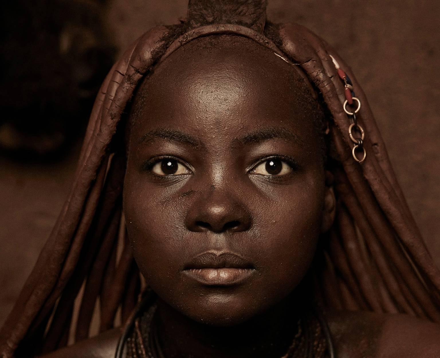 Chris Gordaneer, “Himba Woman Epupa Falls 14, Namibia, 2016.
Chromogenic C Print, 30 x 20”, Edition of 7.
Signed, Dated and Numbered on the Reverse.

Shipping Costs to be determined based on service required and location.
