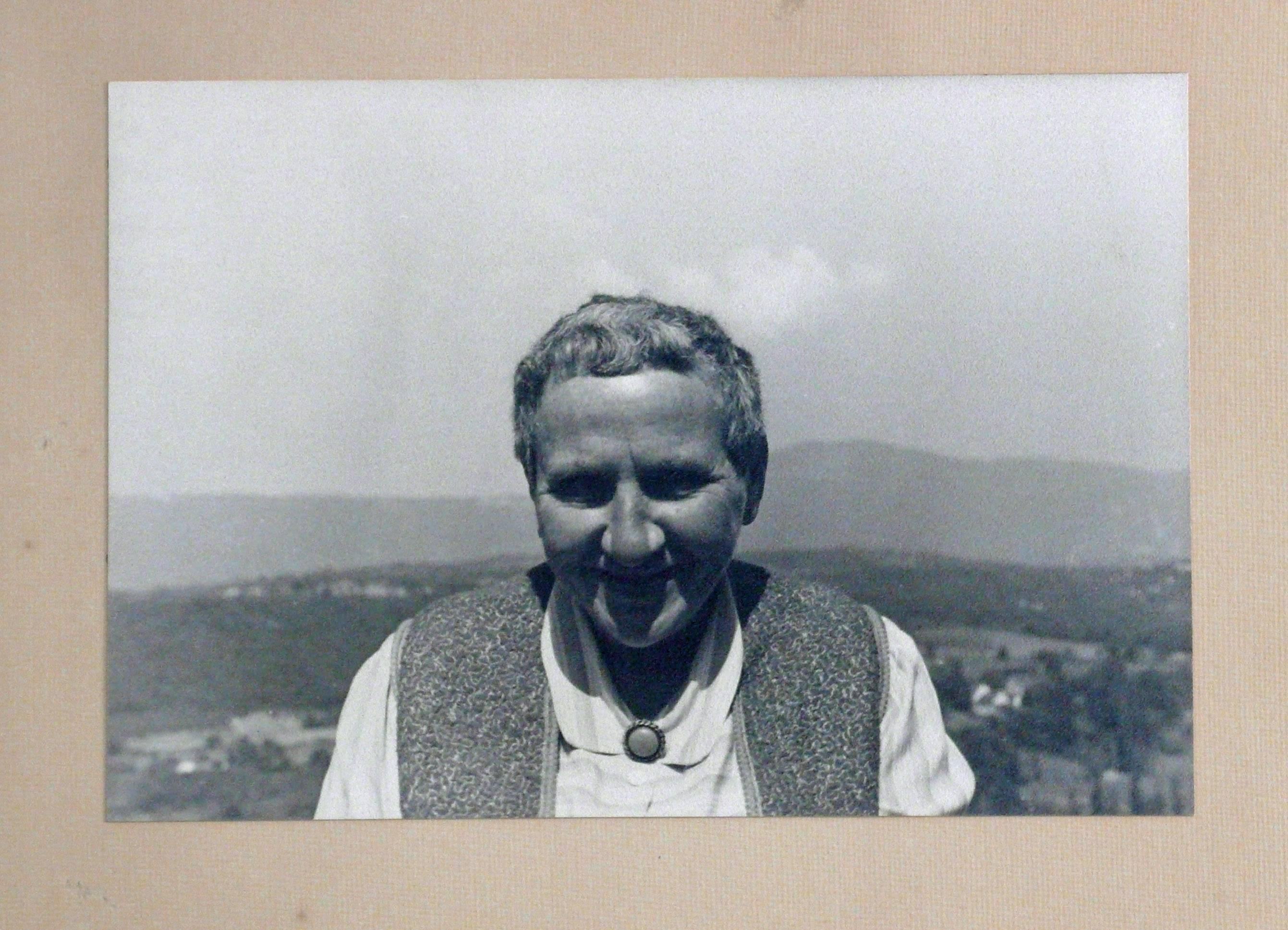 Carl Van Vechten Portrait Photograph - GERTRUDE STEIN AT BILIGNIN