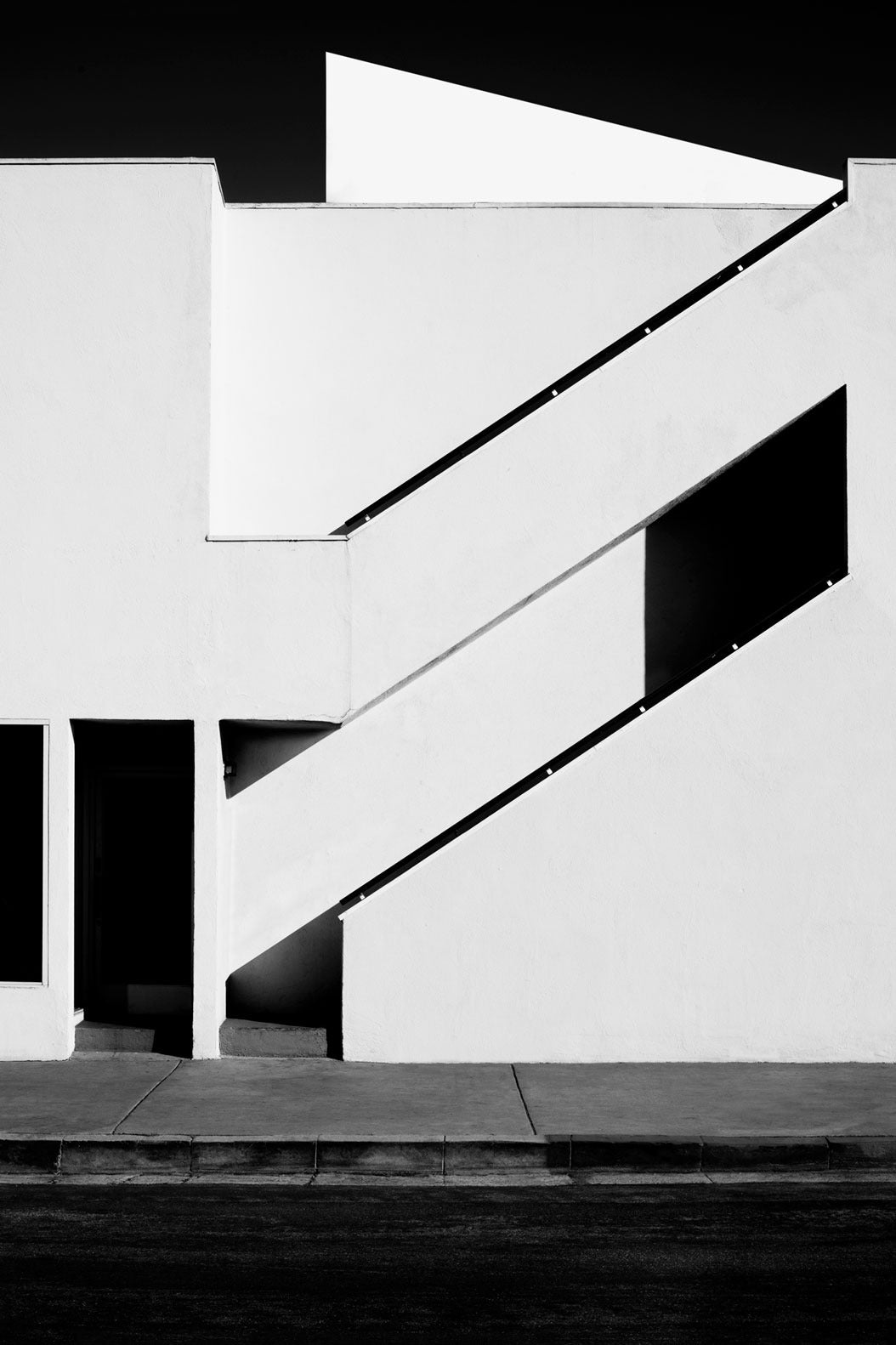 Nicholas Alan Cope Abstract Photograph – West-Hollywood