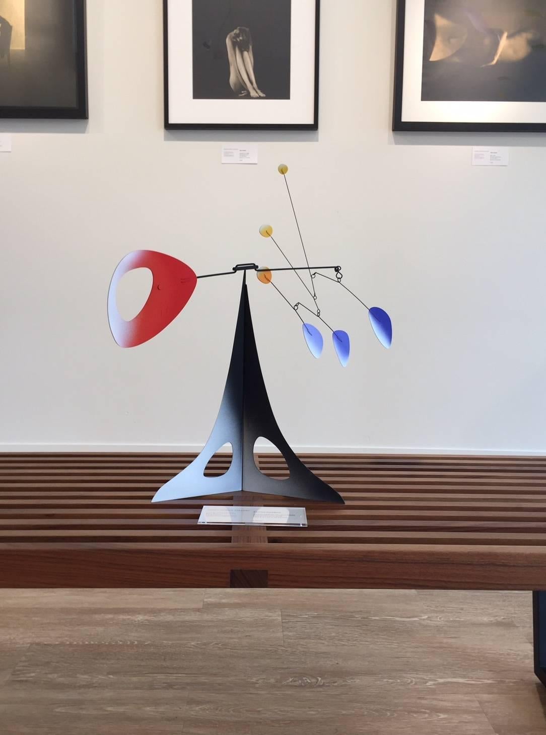 Shadow Waltz - Contemporary Sculpture by Laurent Davidson