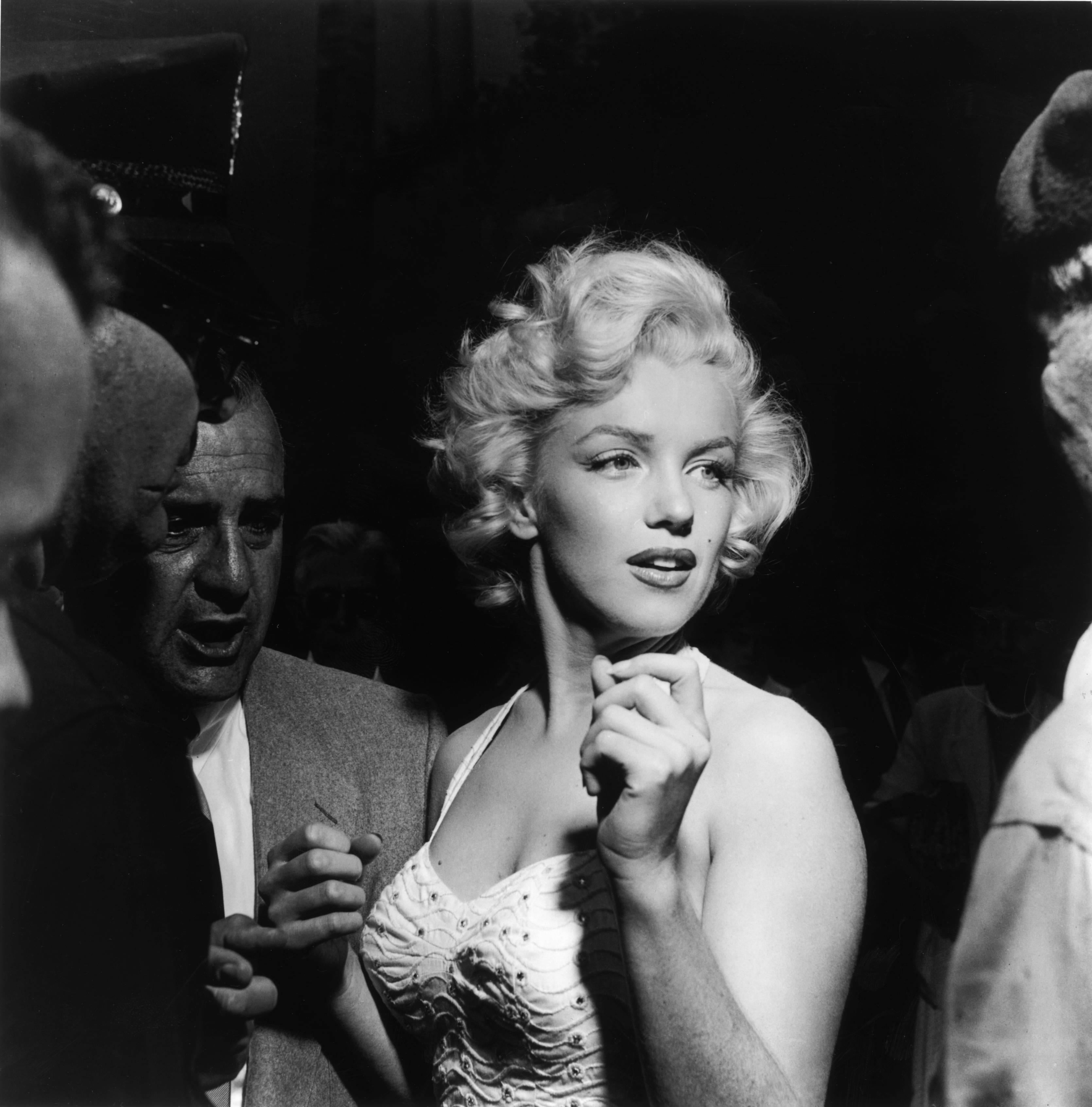 Murray Garrett Portrait Photograph – ''Marilyn Monroe'' 1953 - Silber-Gelatinedruck (Signiert Limitierte Auflage)