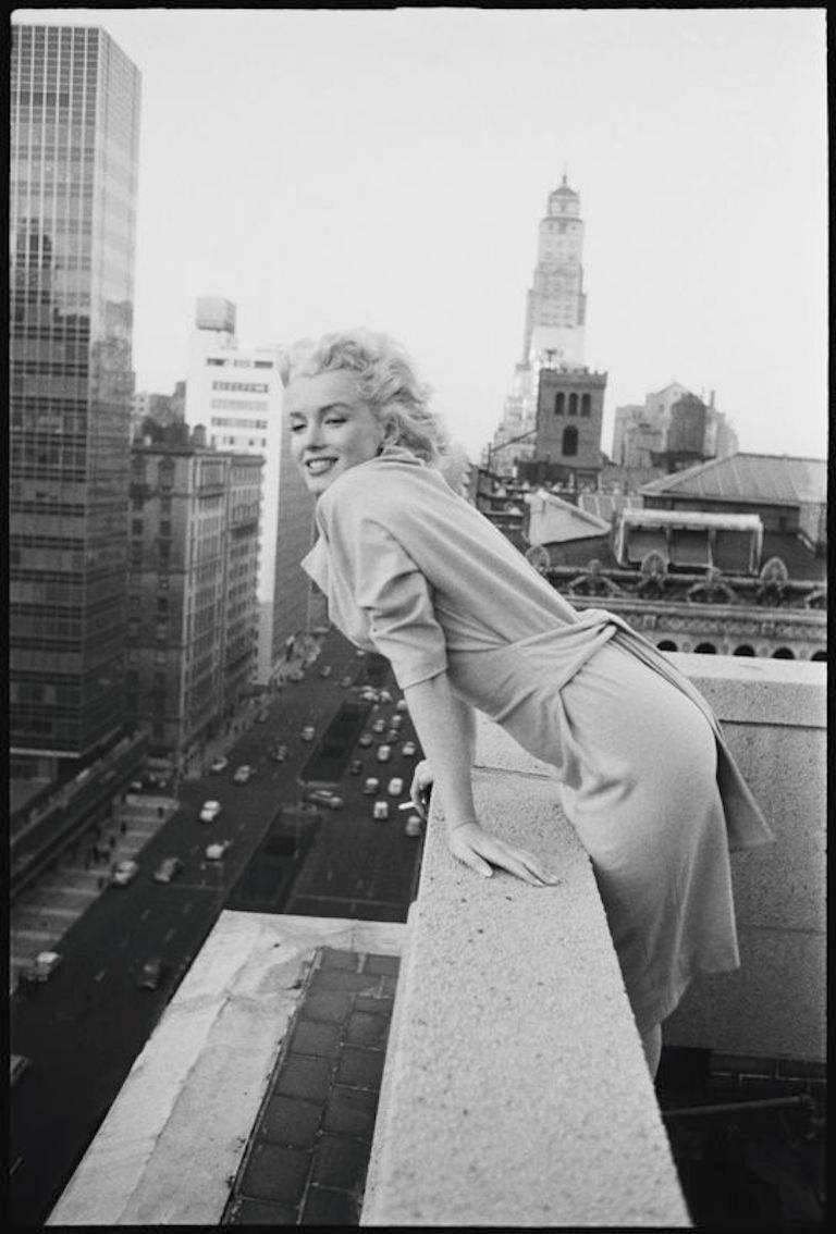 Edward Feingersh Black and White Photograph - 'Marilyn On The Roof' (Limited Edition)