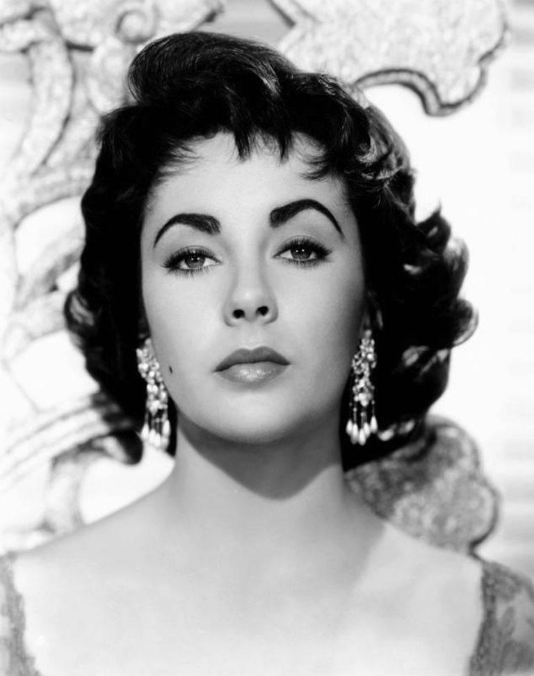Unknown Black and White Photograph - 'Stunning Elizabeth Taylor' (Limited Edition Oversize silver gelatine print)