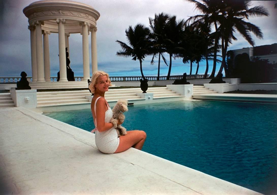 Slim Aarons Color Photograph - 'CZ By The Pool' Palm Beach (Estate Stamped Edition)