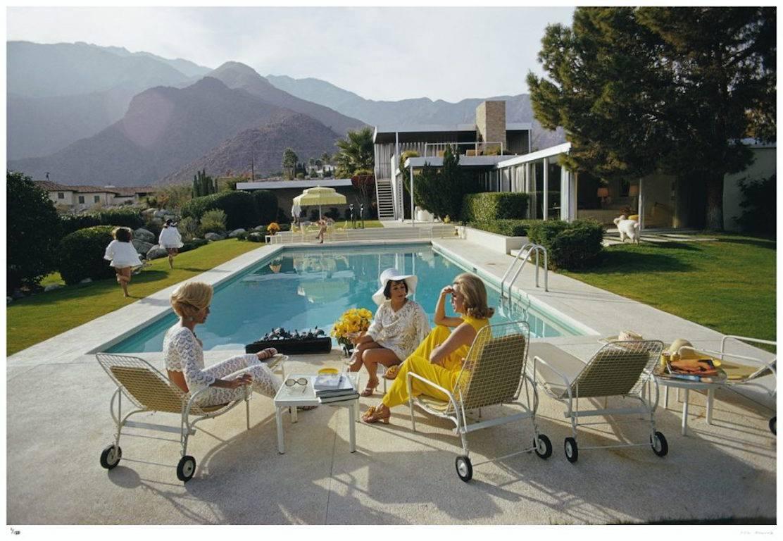 'Kaufmann Desert House' Palm Springs (Estate Stamped Edition) - Photograph by Slim Aarons