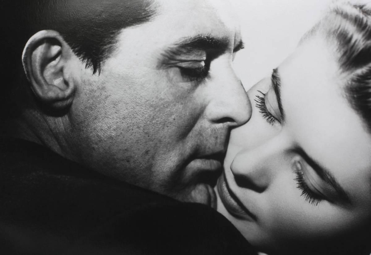 'Crawford Dramatic Eyes' (Galerie Prints Limited Edition) - Modern Photograph by George Hurrell