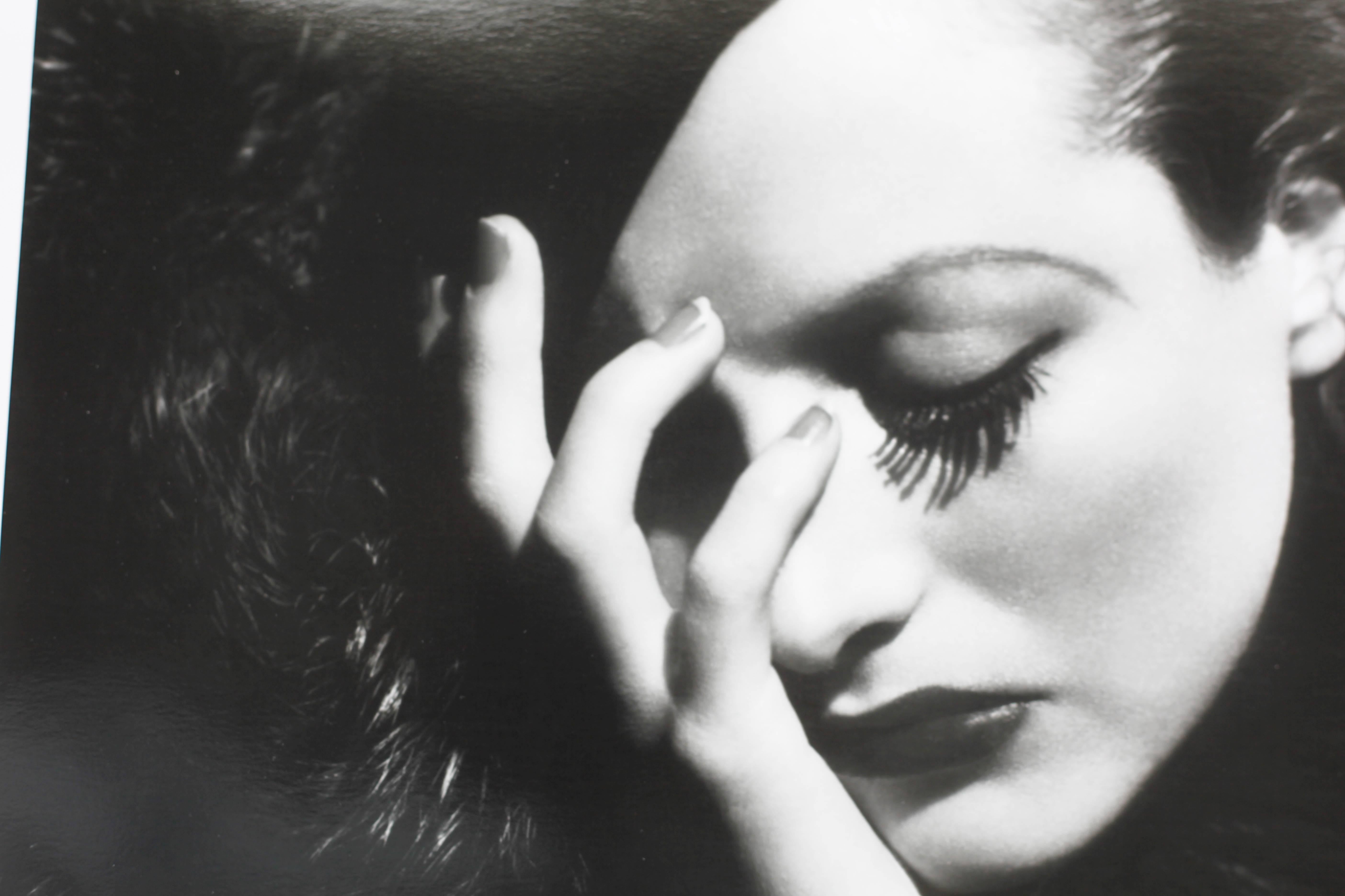 'Crawford Dramatic Look' by George Hurrell

Joan Crawford in 'Letty Lynton,' 1932. 

The iconic star looking dazzling.

[ The Kobal Collection / George Hurrell] 

A beautiful silver gelatin fibre print – 

Measuring a large
40 x 30