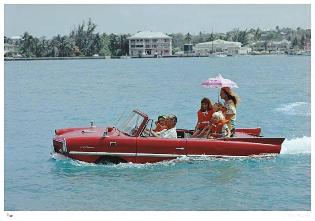 'Sea Drive' Bahamas 1967 (Estate Stamped Edition) - Photograph by Slim Aarons
