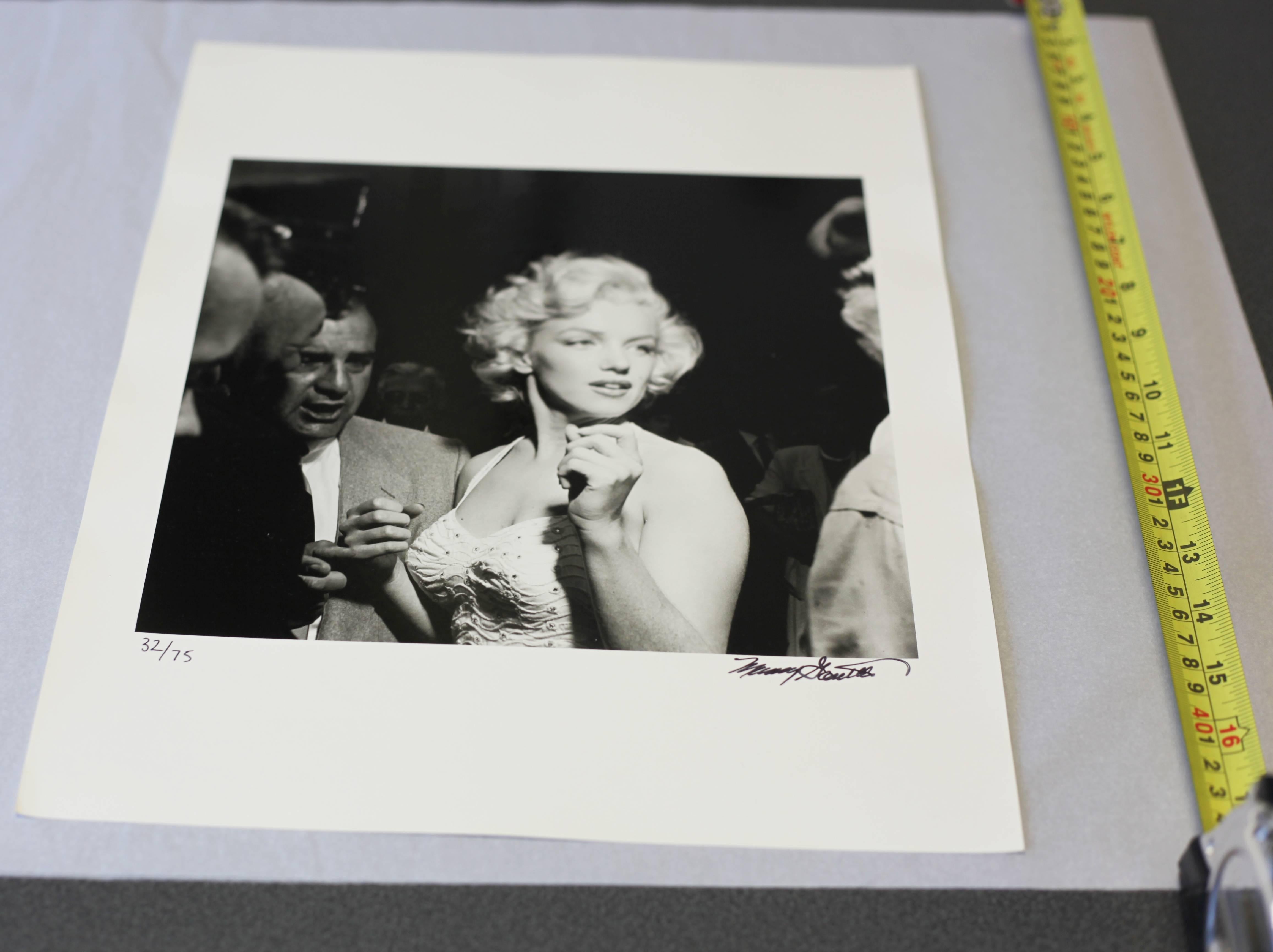 'Marilyn Monroe' 1953 - Silver Gelatin Print (Signed Limited Edition) - Photograph by Murray Garrett