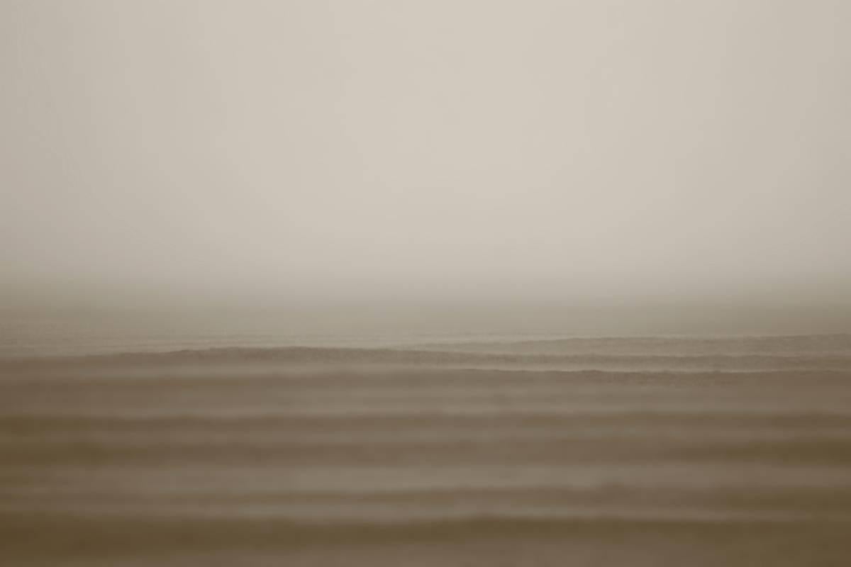 Stuart Möller Abstract Photograph – Das Meer  Limitierte Auflage: signierte Limited Edition