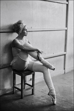 "Bailarina privada" Brigitte Bardot Fotografía en blanco y negro del siglo XX