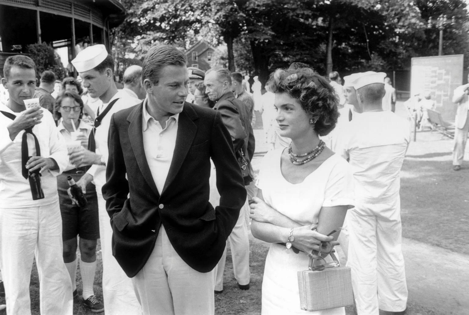 Slim Aarons Figurative Photograph - 'Tennis Guests' Newport (Estate Stamped Edition)