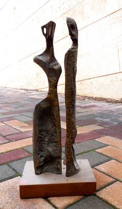 Two Figures (Art Brut Bronze Sculpture) 1