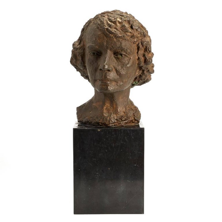 HRM Queen Elisabeth of Belgium Figurative Sculpture - Rare Bronze Portrait Sculpture Bust Bronze by HRM Queen of Belgium