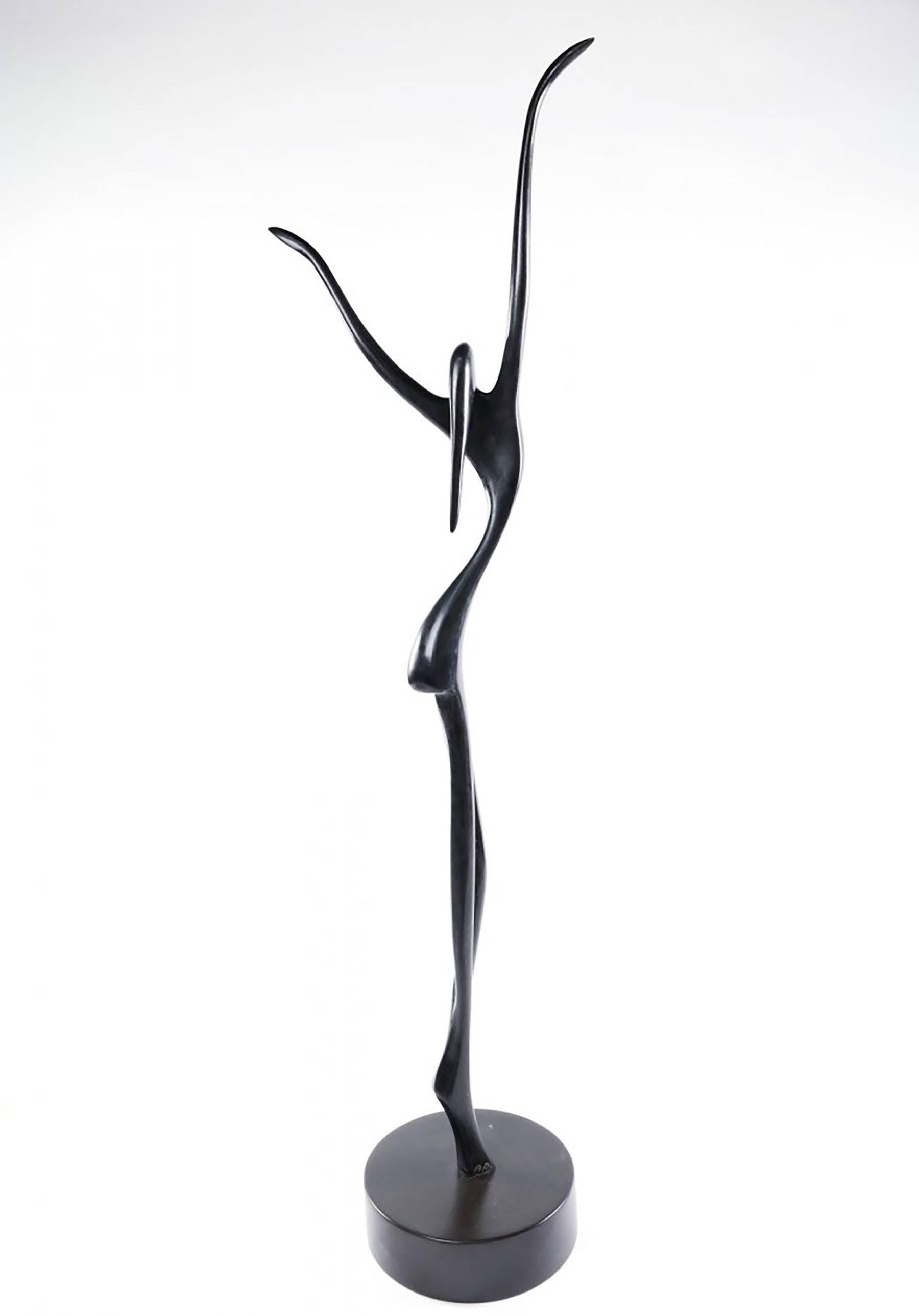 Victor Halvani Figurative Sculpture - Bronze Dancing Women