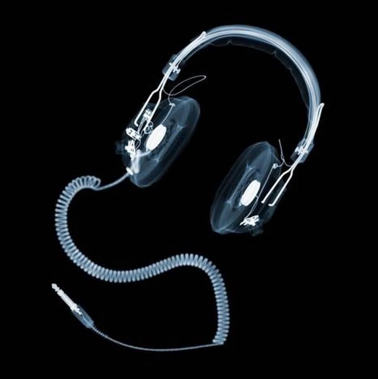 Nick Veasey Still-Life Print - Headphones 