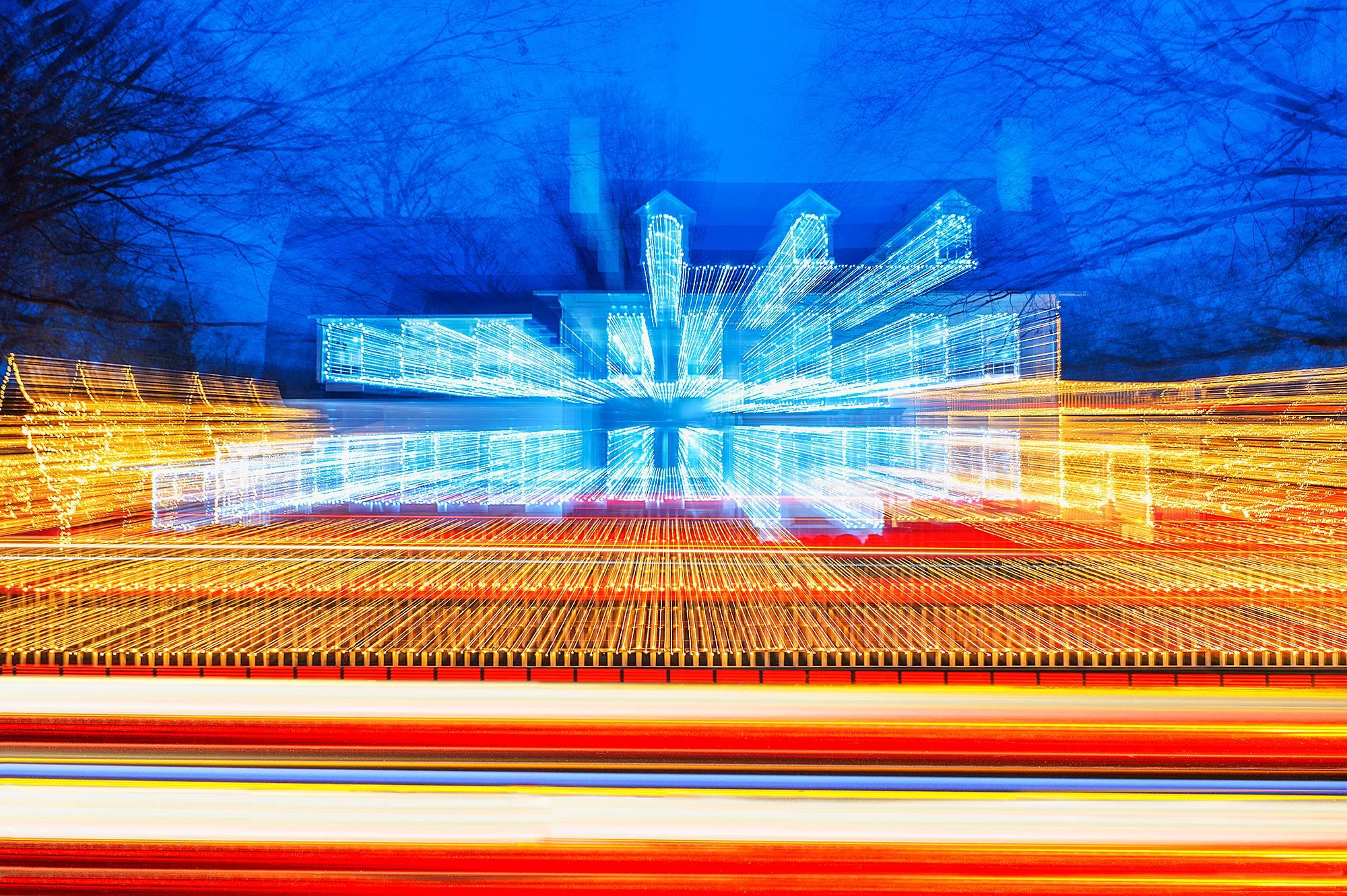Abstract Photograph de Mitchell Funk - Casa Zoom East Hampton