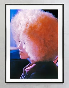 Acconciatura afro bionda in stile “Black Hippie”, stampa “Washington Square” – Henri Ghent, curatore