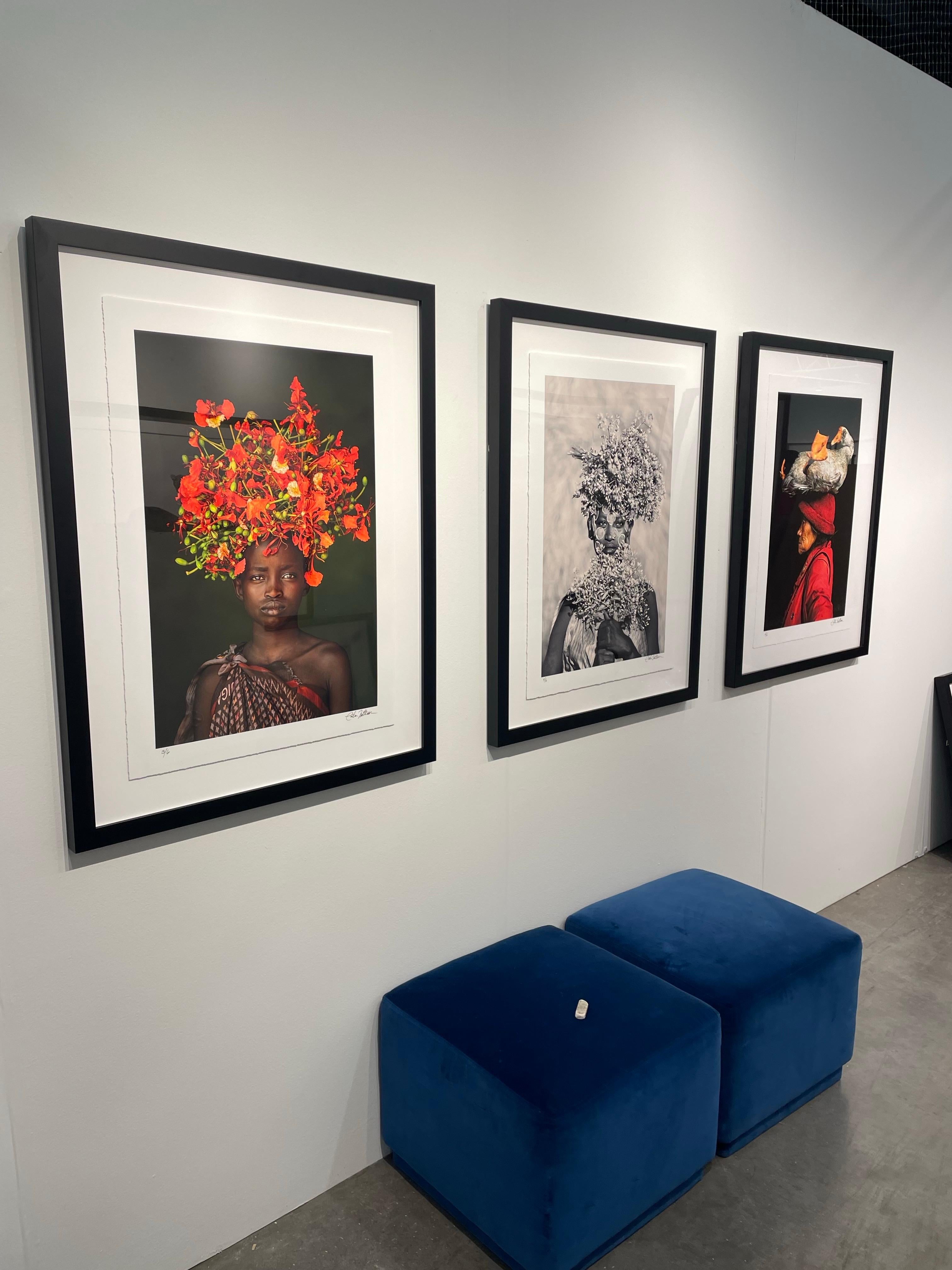 Bloom Keeper – Photograph von Cristina Mittermeier