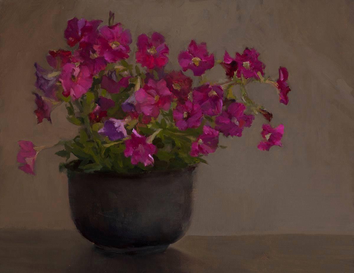 Maryann Lucas Still-Life Painting - Petunias