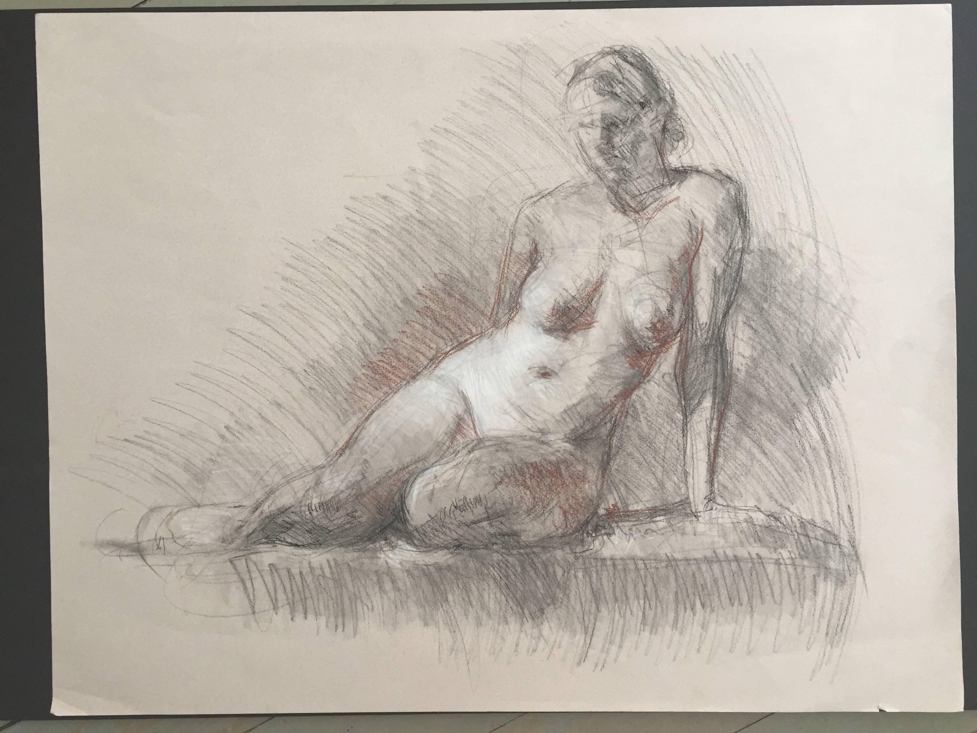 An academic drawing of a female figure, sitting atop a flat surface. Sitting on one leg, the other bent and outstretched. Fenske highlights the lines of the figure with a burnt orange color, and the illuminated stomach with white chalk. A truly