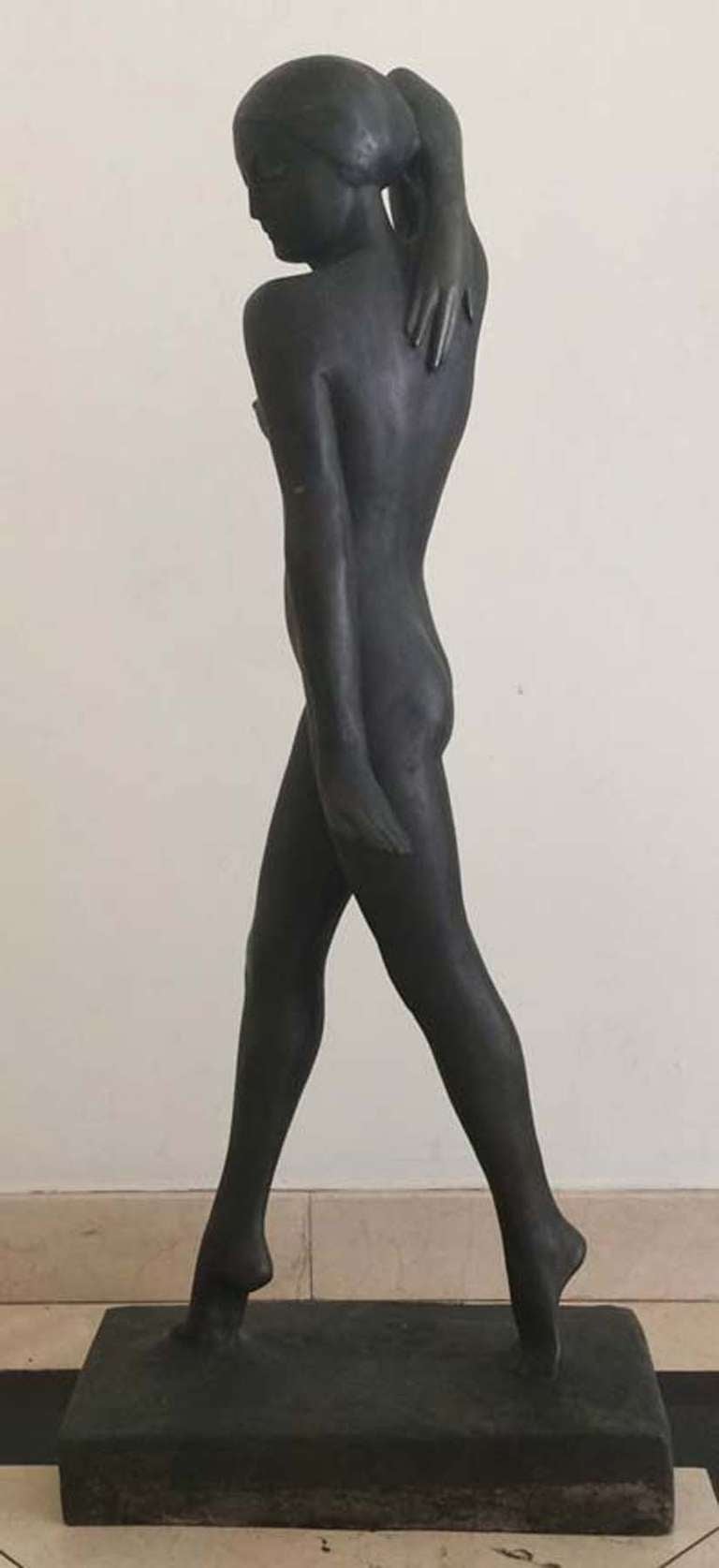 CLEO BECLEMICHEFF Figurative Sculpture - Dancer