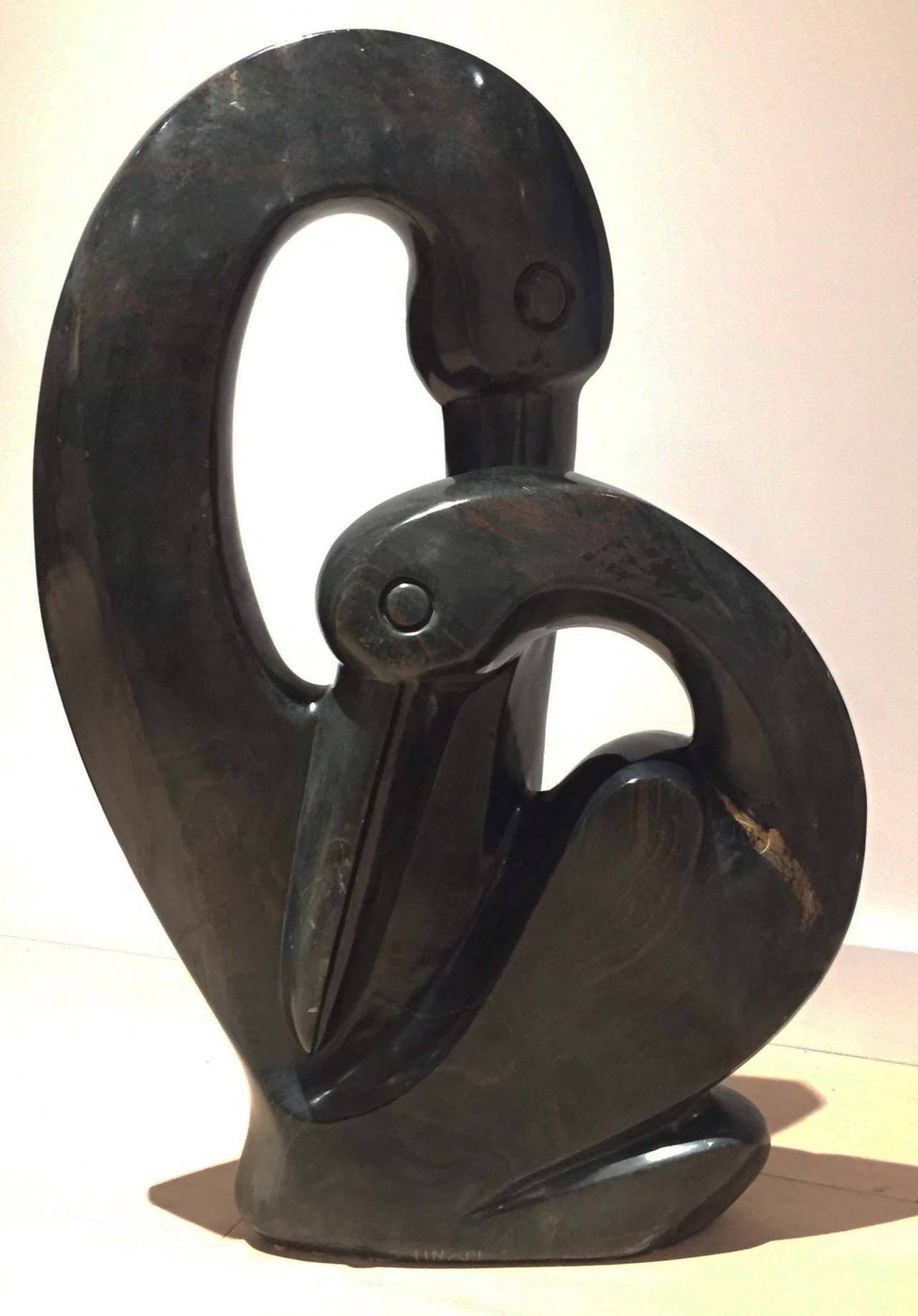 tinapi chihota Abstract Sculpture - Love Birds