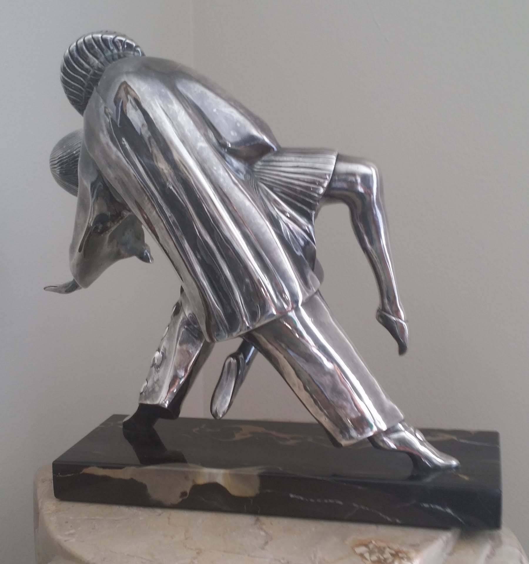 Perrot Dancing - Sculpture de Thomas Francois-Cartier