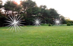 « Windseeds », grande sculpture d'extérieur en aluminium abstrait, blanc