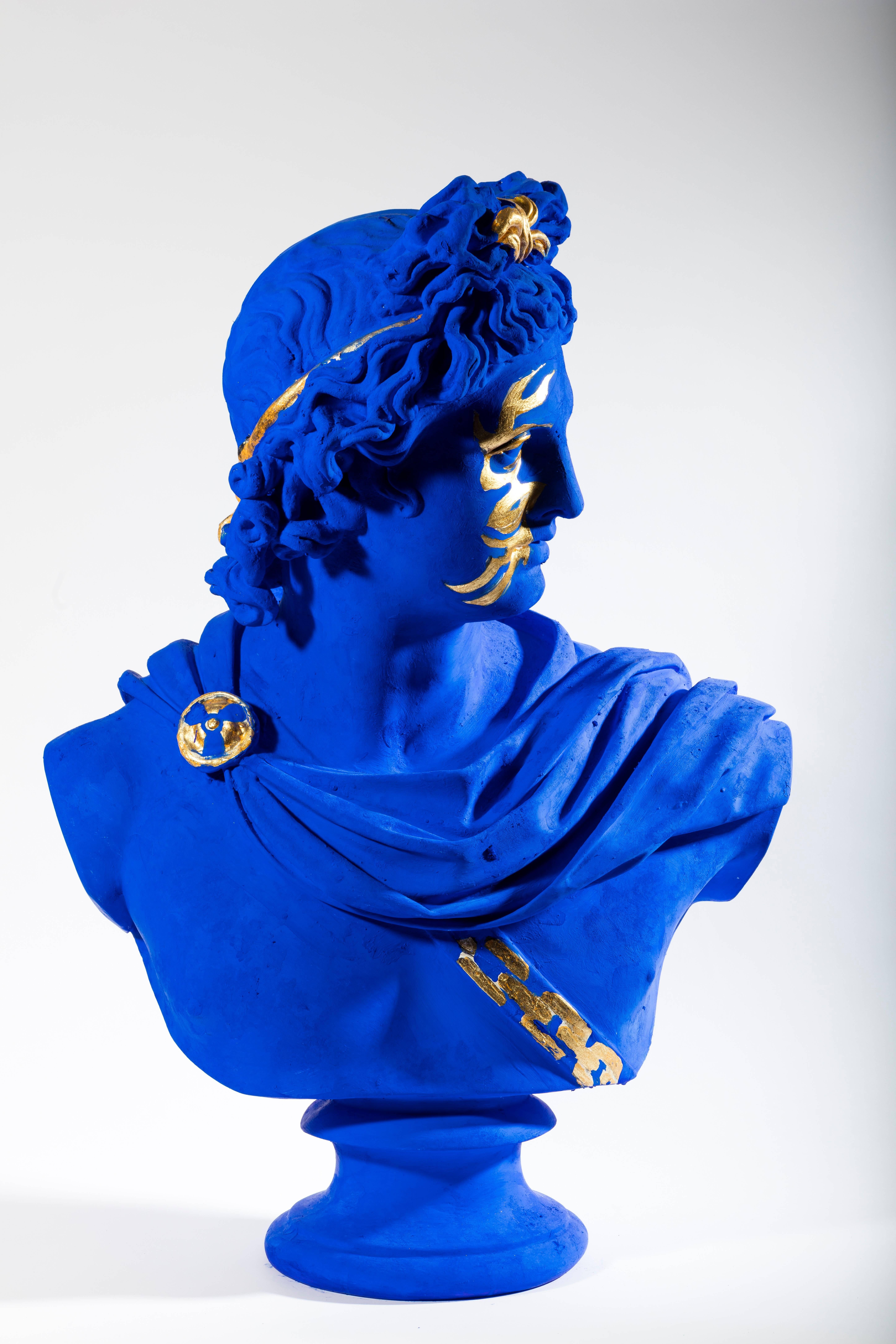 Urban Apollo - Sculpture by Raphaël Jaimes-Branger