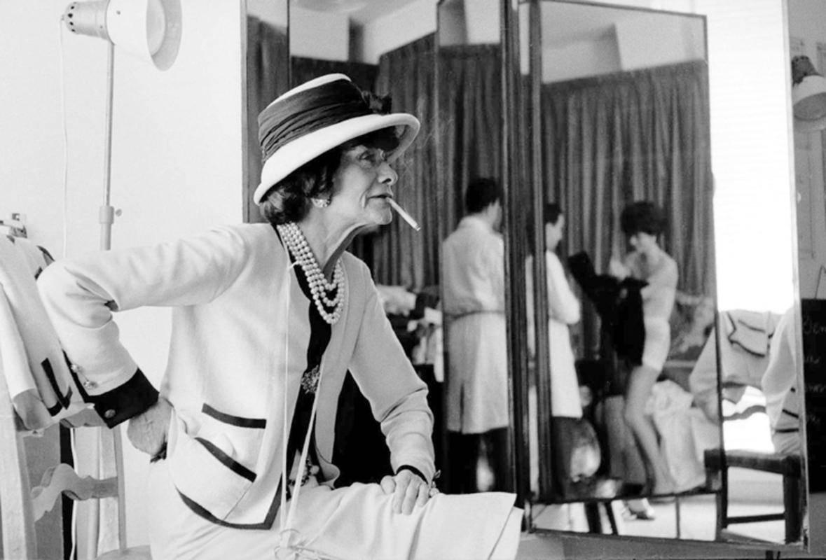 Douglas Kirkland Portrait Photograph - Coco Chanel Paris 1962