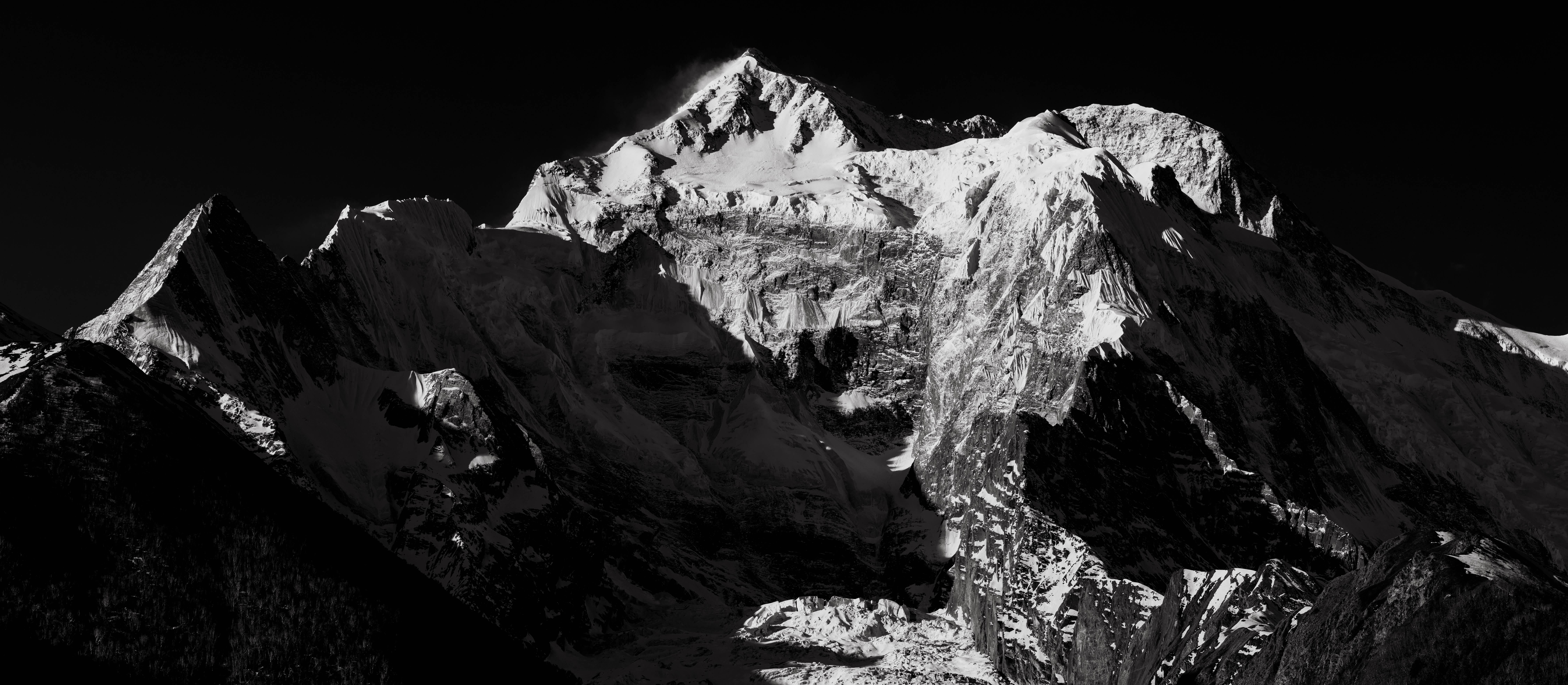 Dylan O'Connor Landscape Photograph - Annapurna III (24, 787 ft)