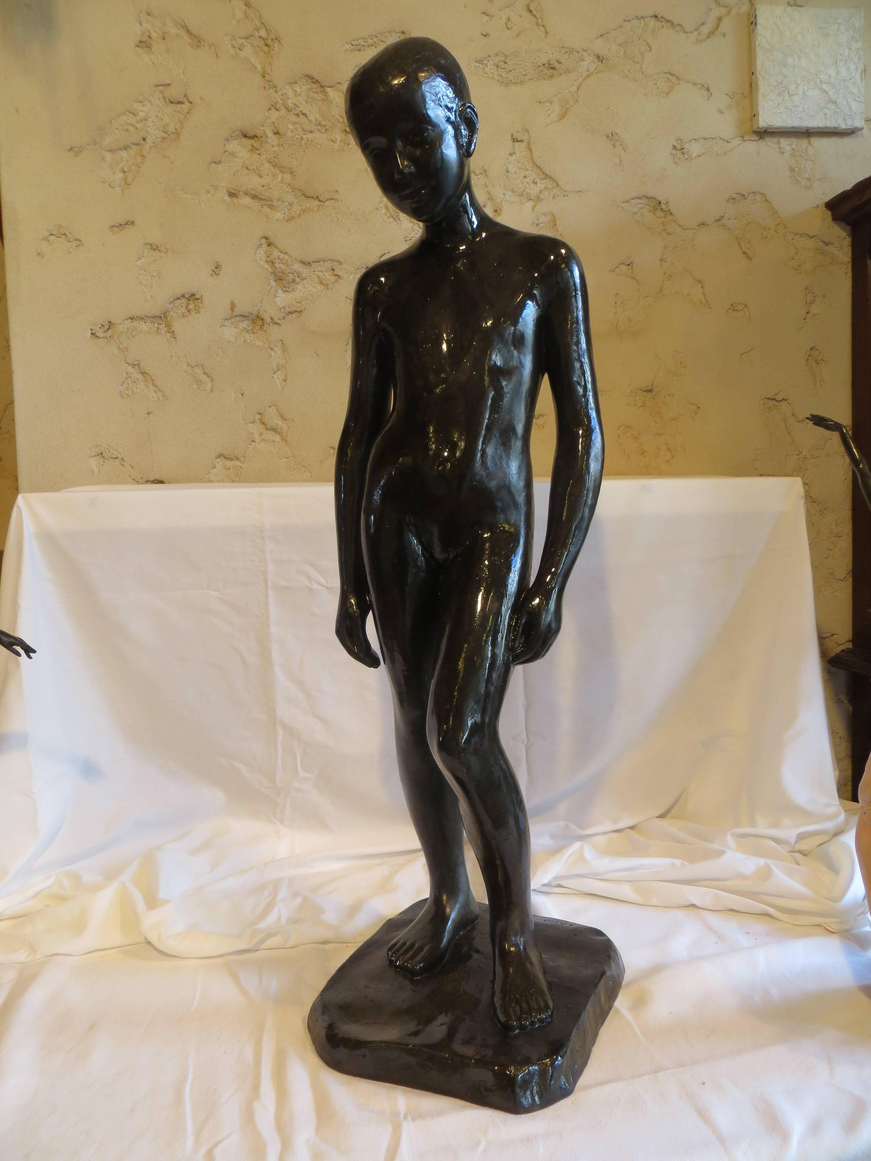 Little Girl Standing - Sculpture by Philippe Chambault