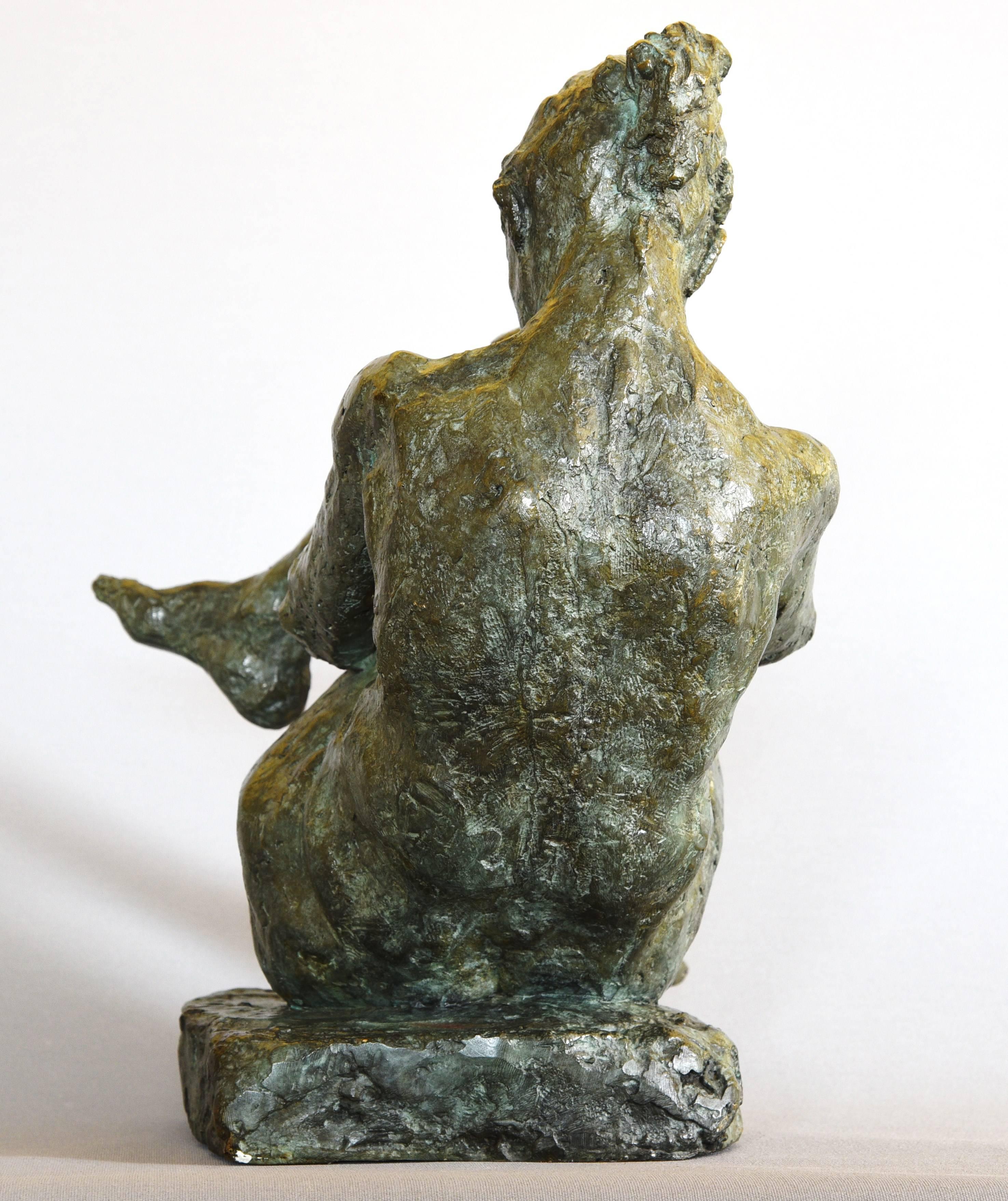 nudefarbener (Gold), Nude Sculpture, von YBAH
