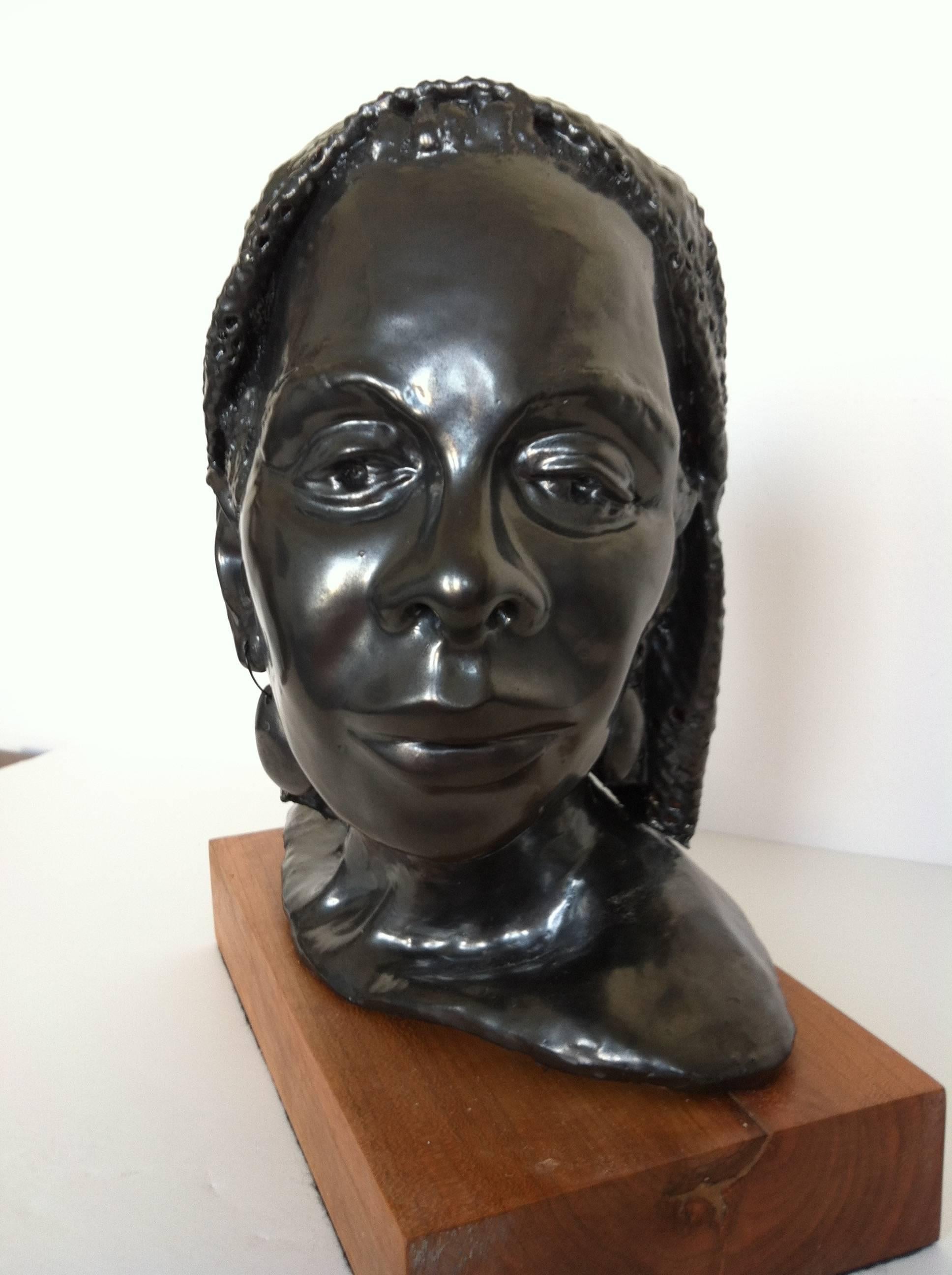 Nina Simone's Portrait - Sculpture by Terry Rooney