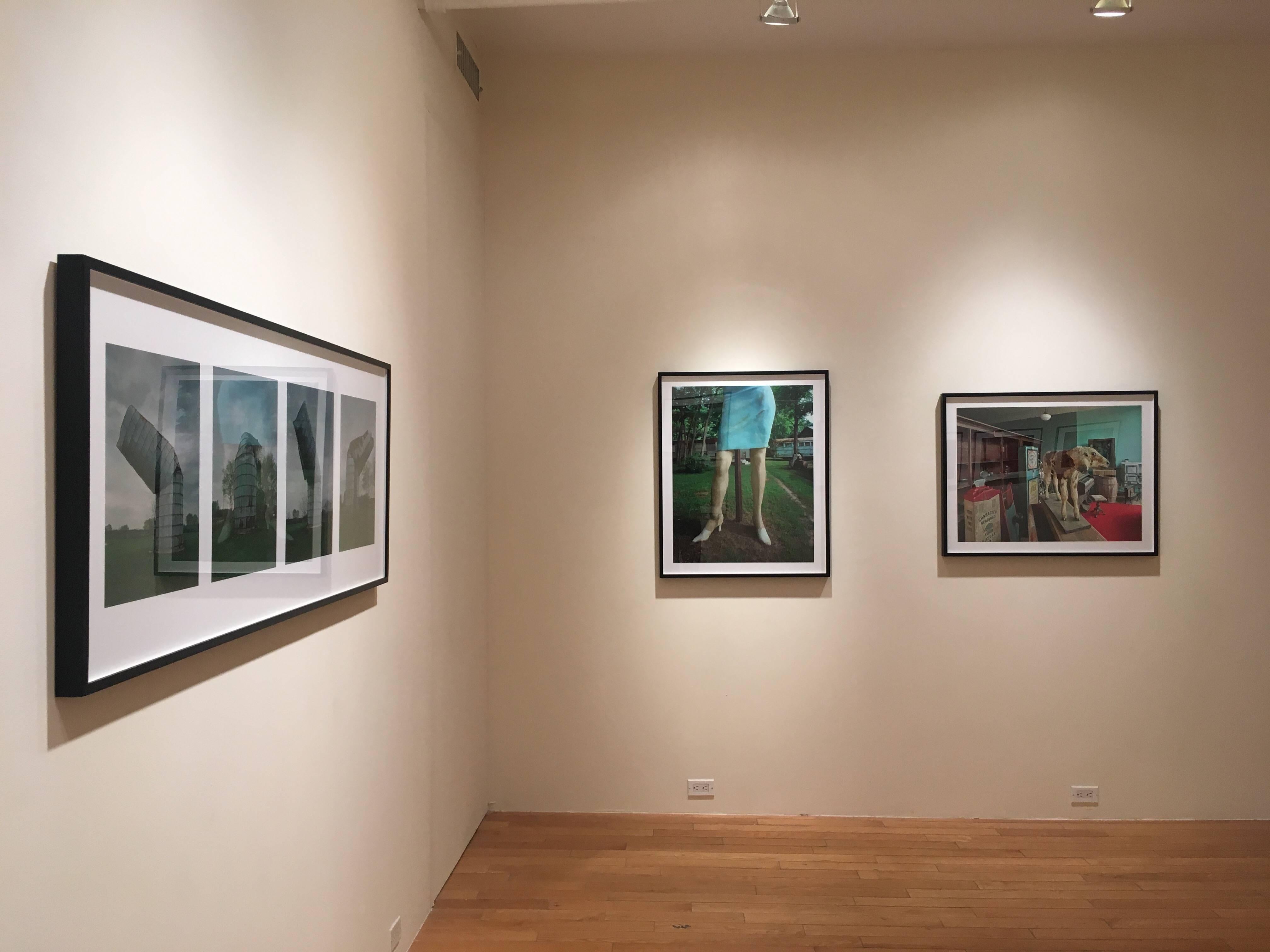 Alabama Silo, Hale County, Alabama, Architekturfotografie mit C-Print – Photograph von Timothy Hursley