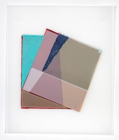 « Cross Grain », collage contemporain en techniques mixtes sur support textile aux motifs géométriques