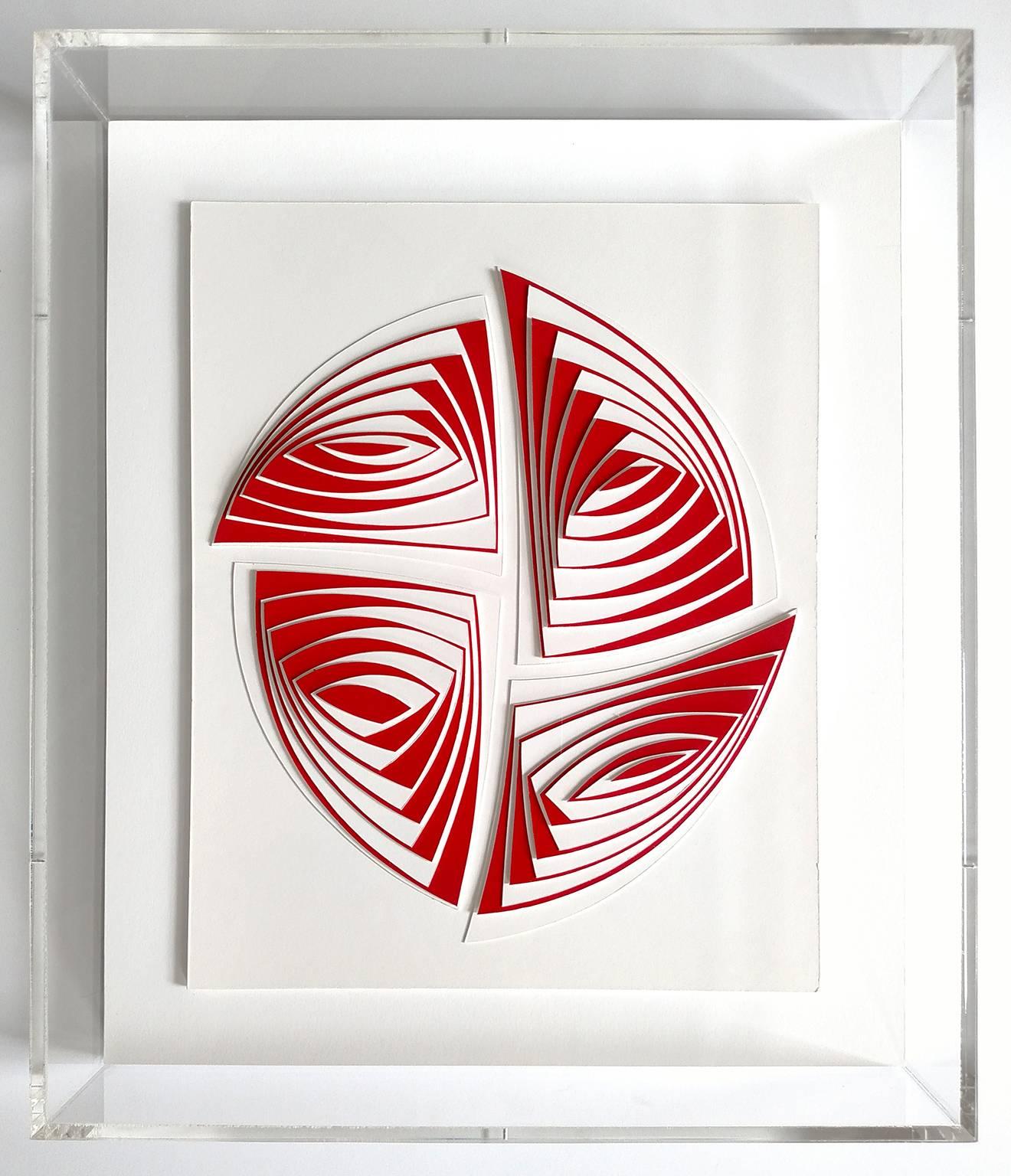 Elizabeth Gregory-Gruen Abstract Sculpture - Red Moving Circle-Out