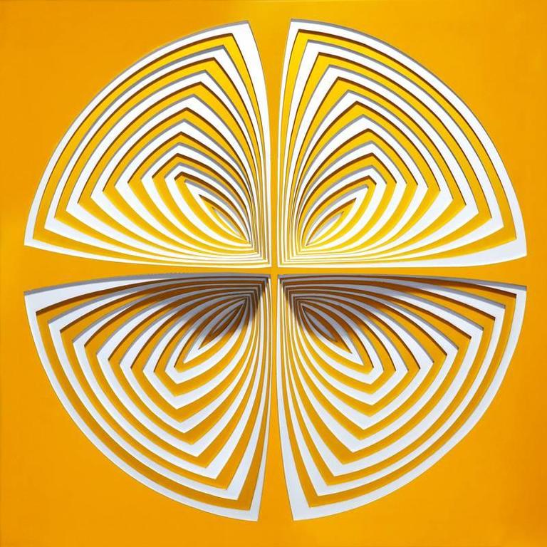 Elizabeth Gregory-Gruen Abstract Sculpture - Yellow Metal-In