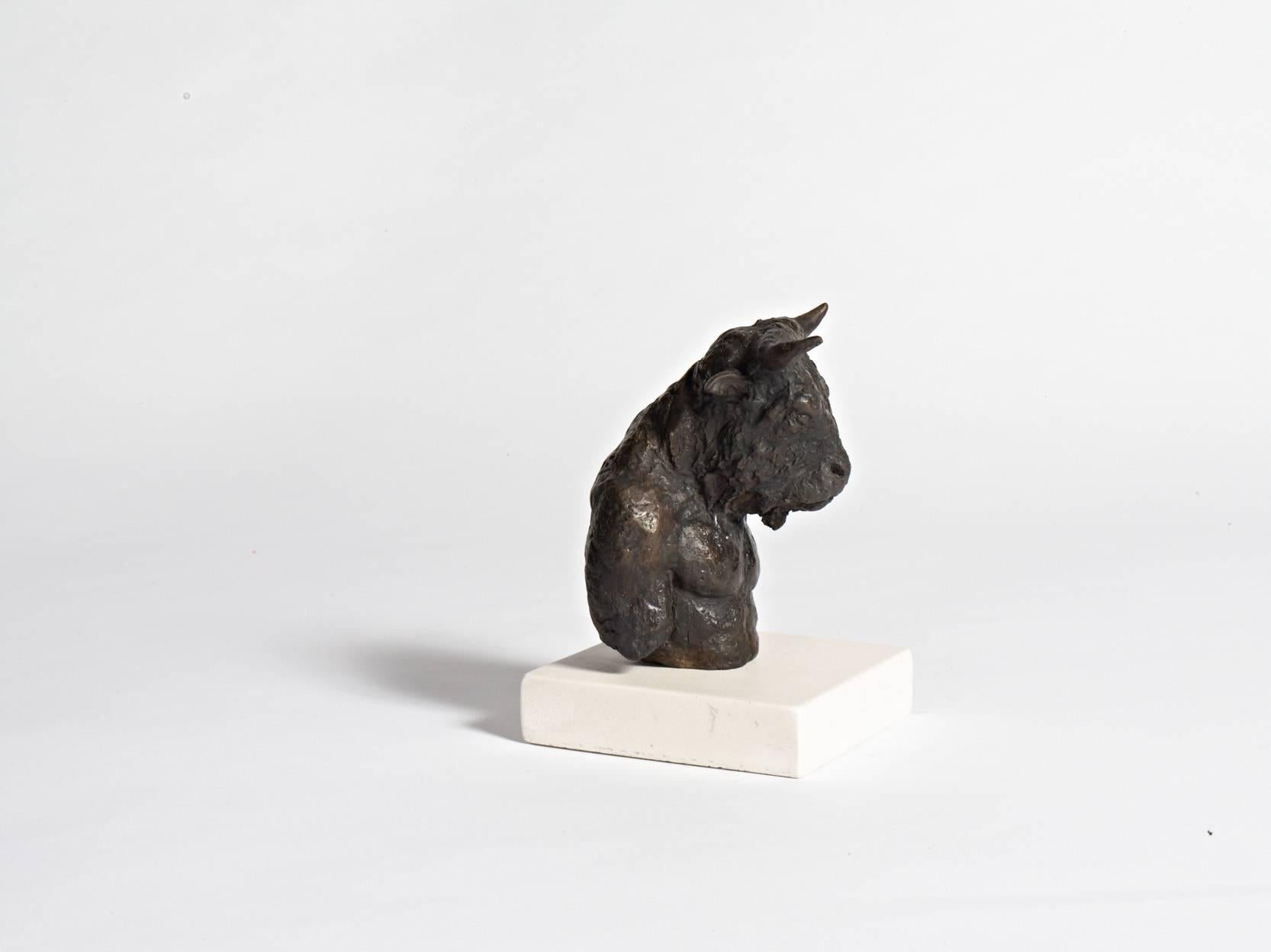 Buste de Minotaure, sculpture en vente 1