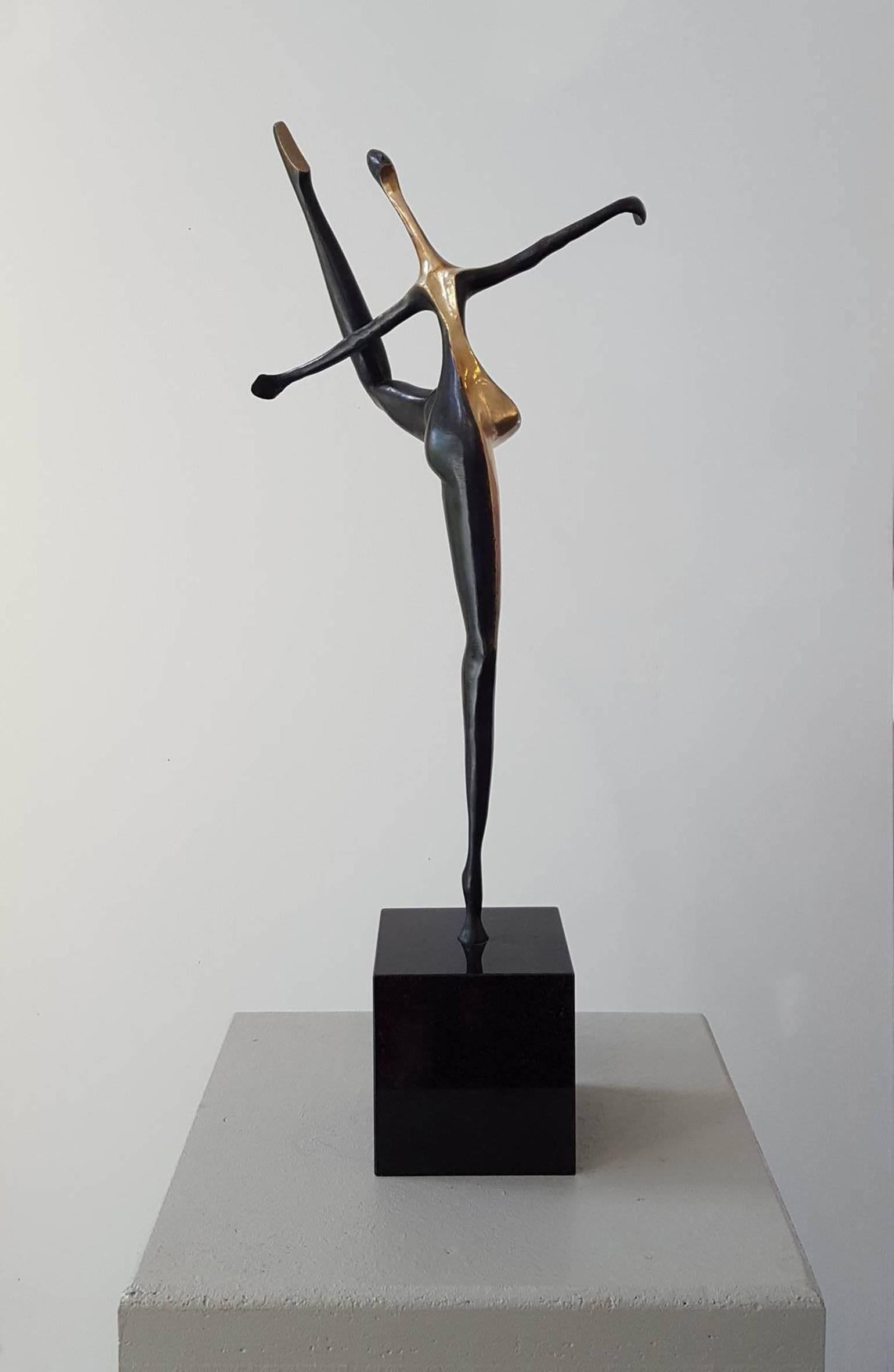 John Bonsignore Figurative Sculpture - Toe Dancer