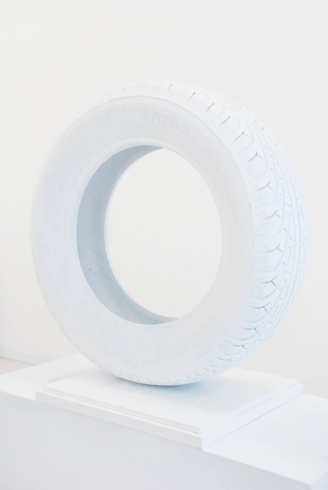 'Spinta Tire' Conceptual Sculpture, Found Object - Gray Figurative Sculpture by Mattia Novello