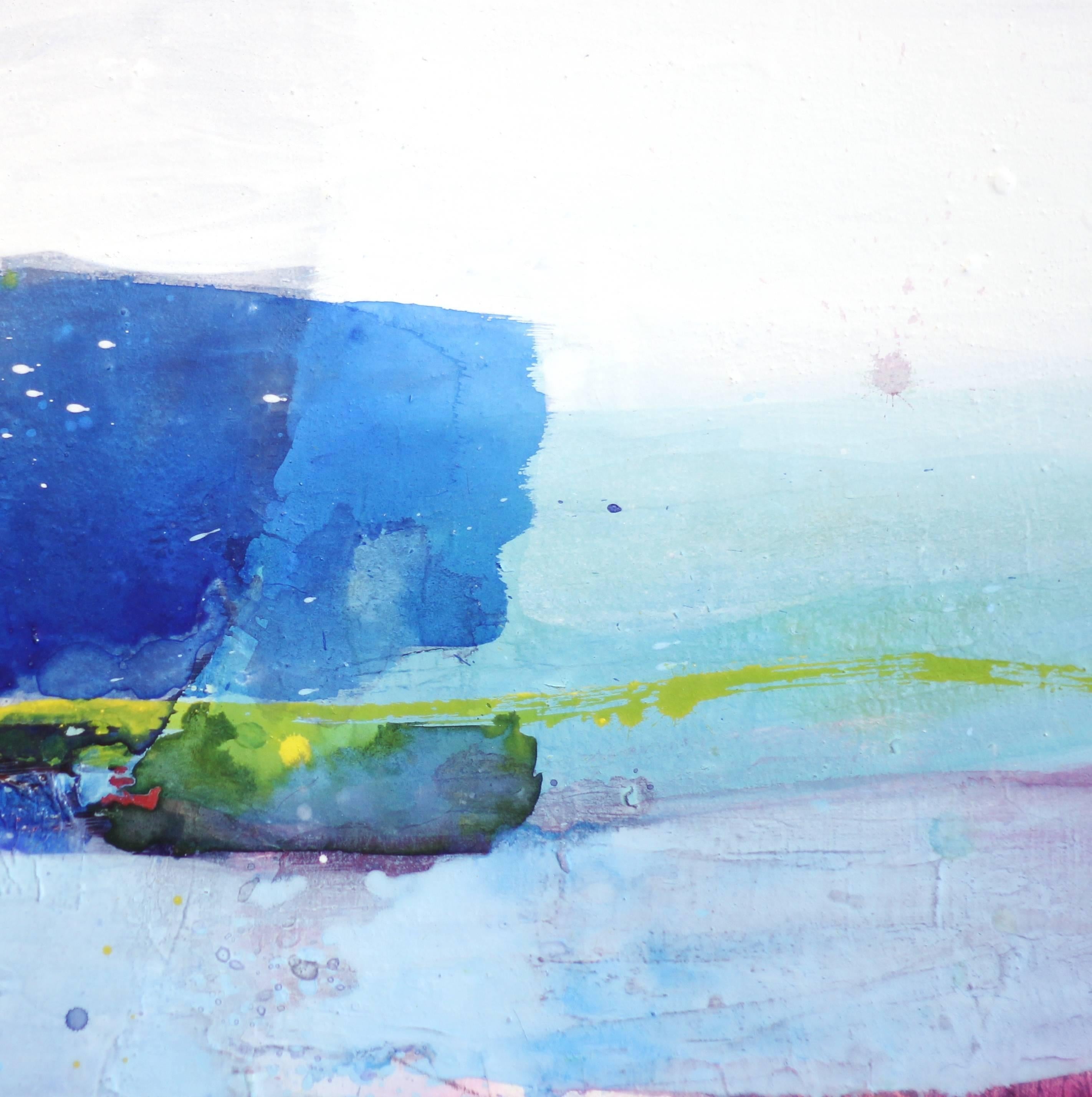 Departure - Grande peinture originale de paysage abstrait encadrée en bleu et blanc - Abstrait Painting par Greet Helsen