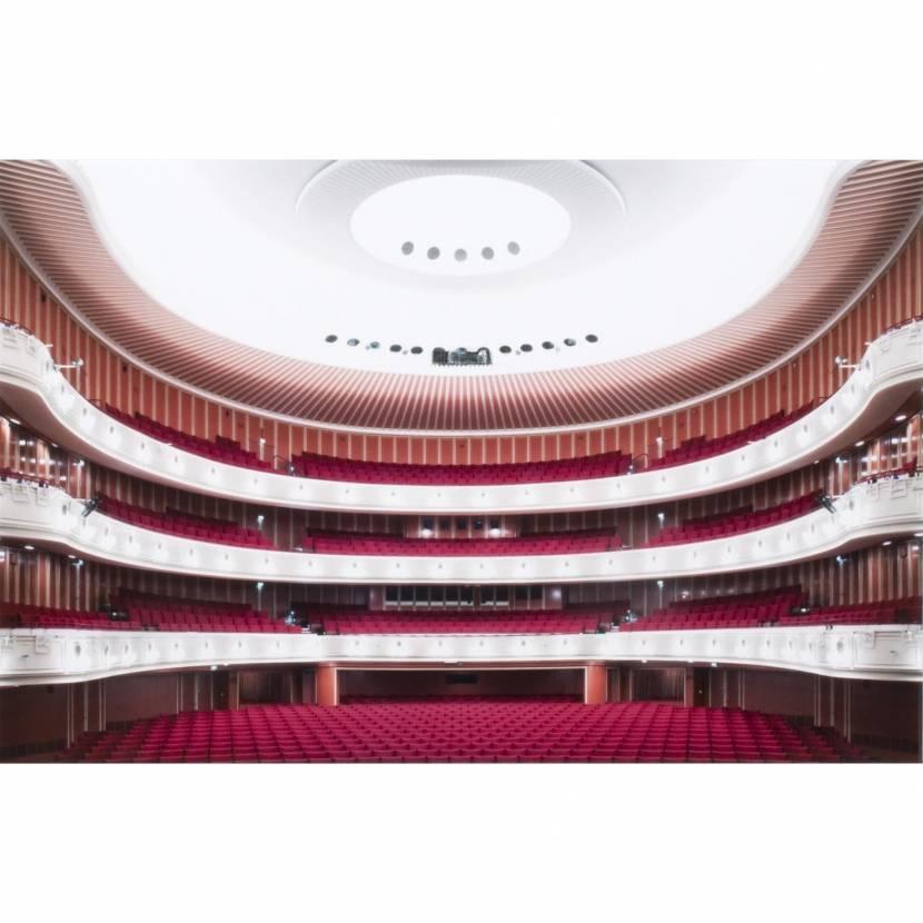 Deutsche Oper am Rhein Düsseldorf 2012/2015 - Print by Candida Hofer