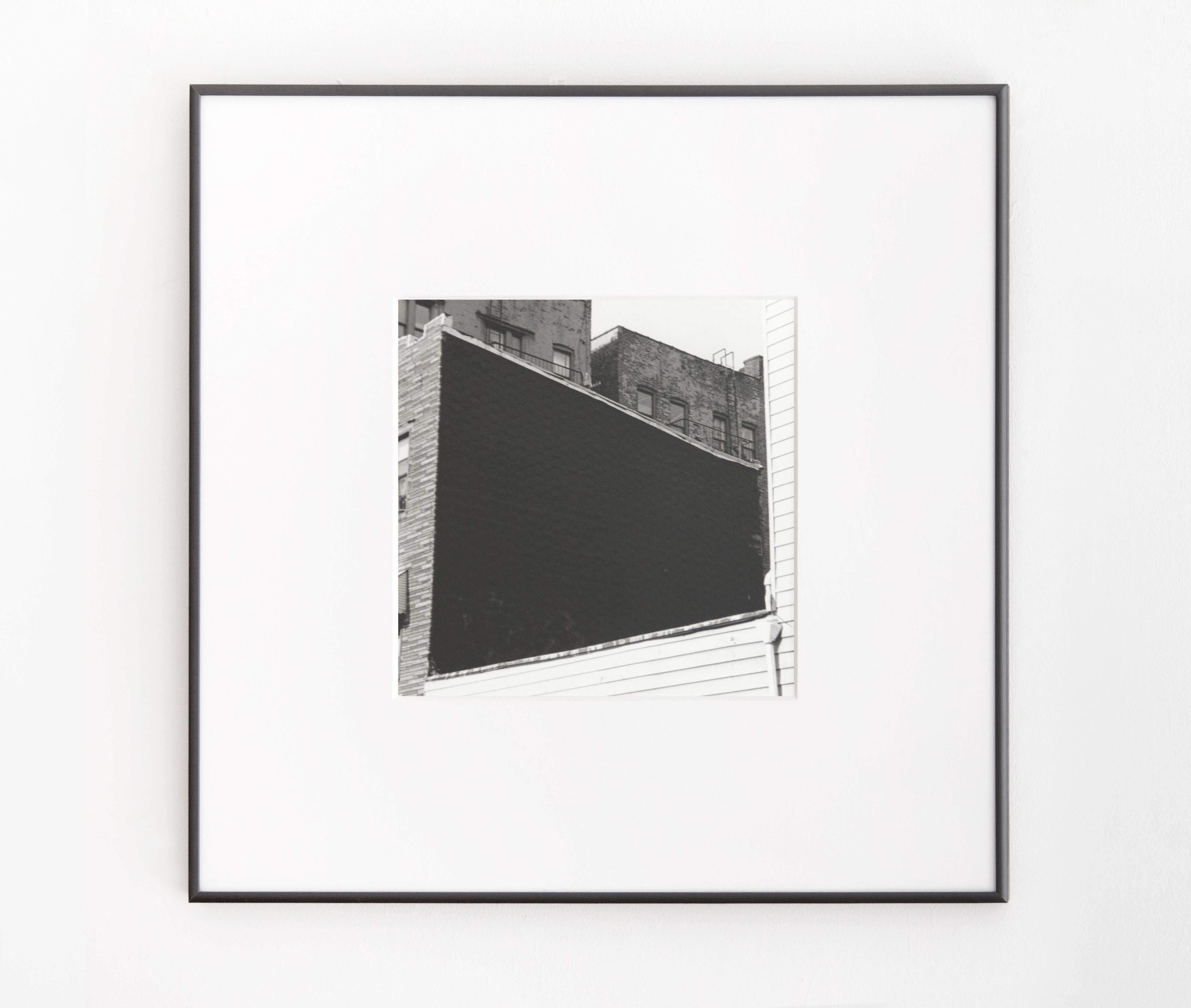 Fabiana Viso Black and White Photograph - Wall #3- black and white urban landscape photograph