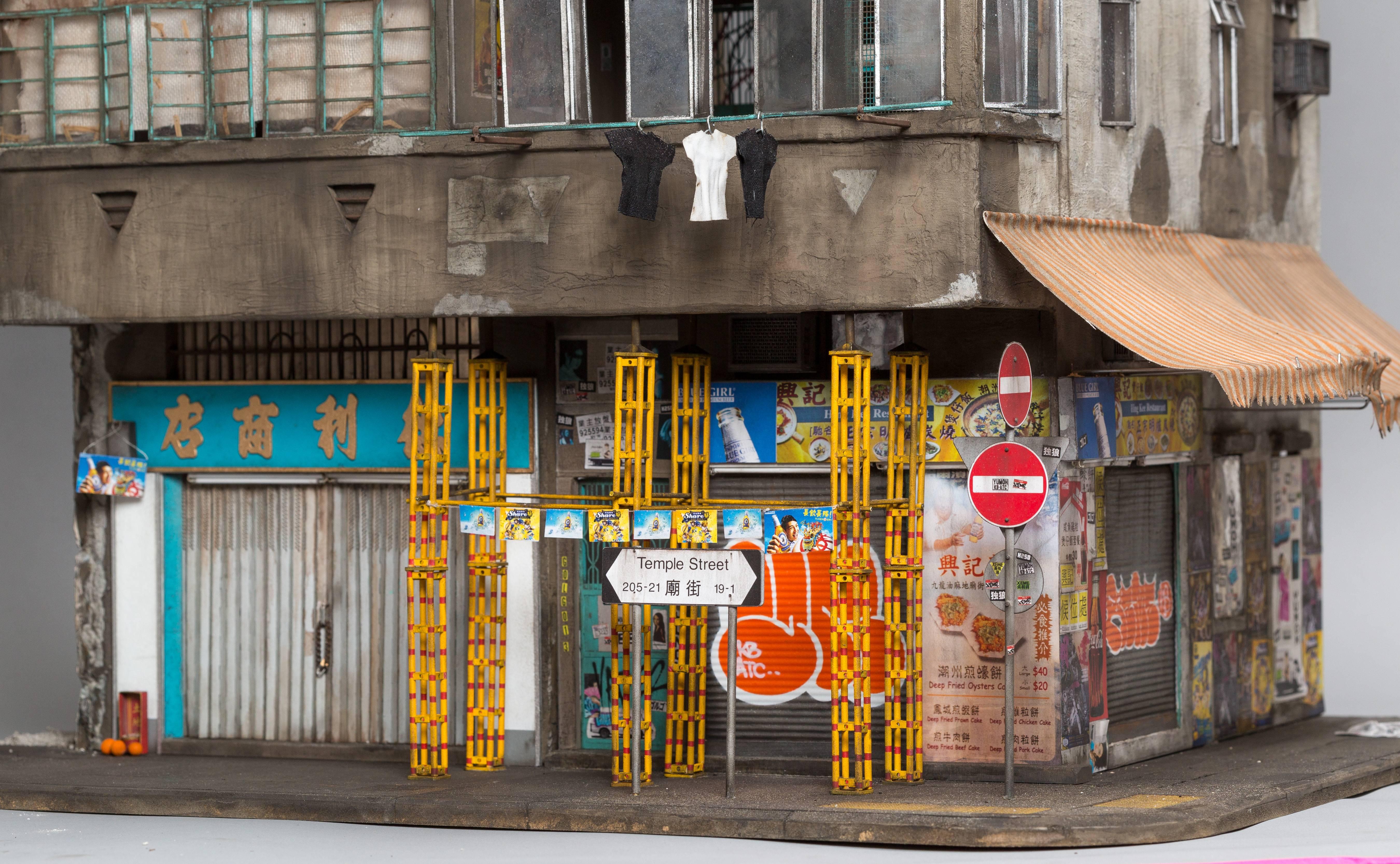 Temple Street - miniature Chinese urban building sculpture Hong Kong Koowlon - Sculpture by Joshua Smith