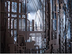 Fabbrica.  scultura videowall ispirata ai film noir dello studio McGuire