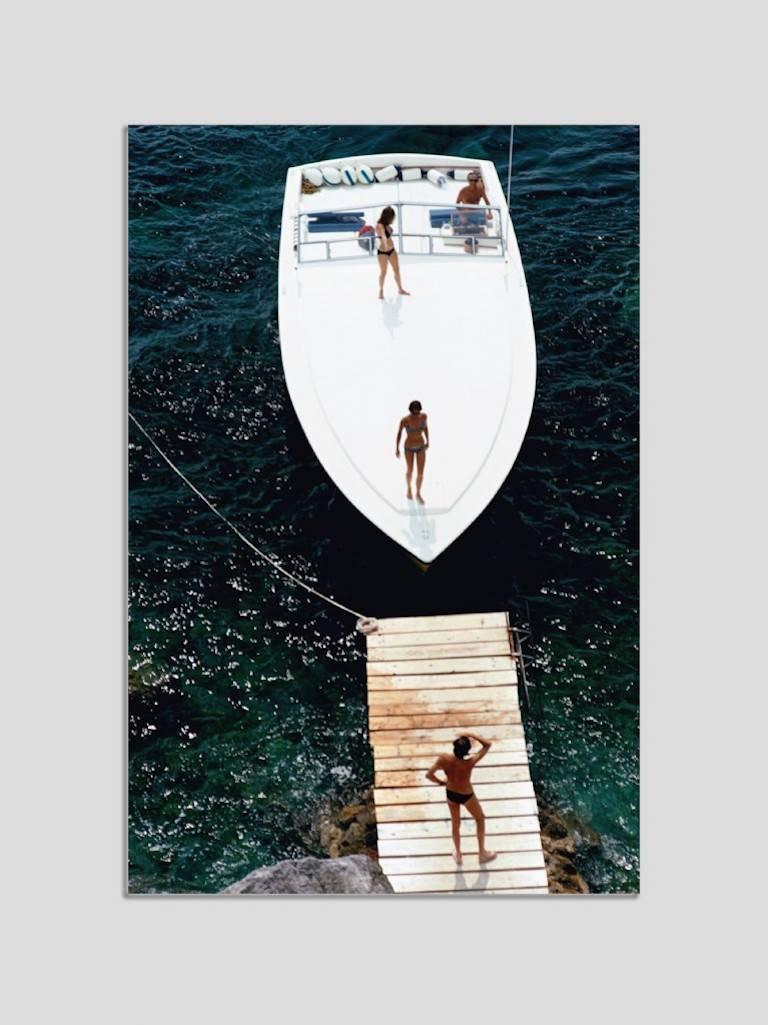 Slim Aarons Color Photograph - 'Speedboat Landing' (Chromaluxe Aluminium Print)