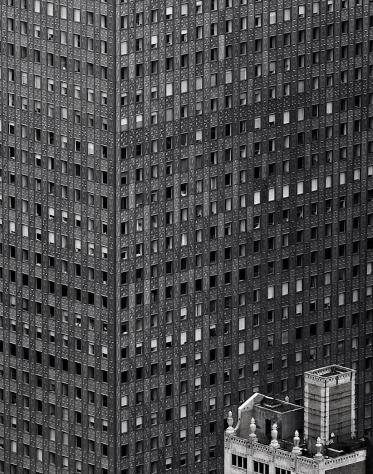 Stuart Möller Black and White Photograph - 'New York Glitter' (Silver Gelatin Print)  